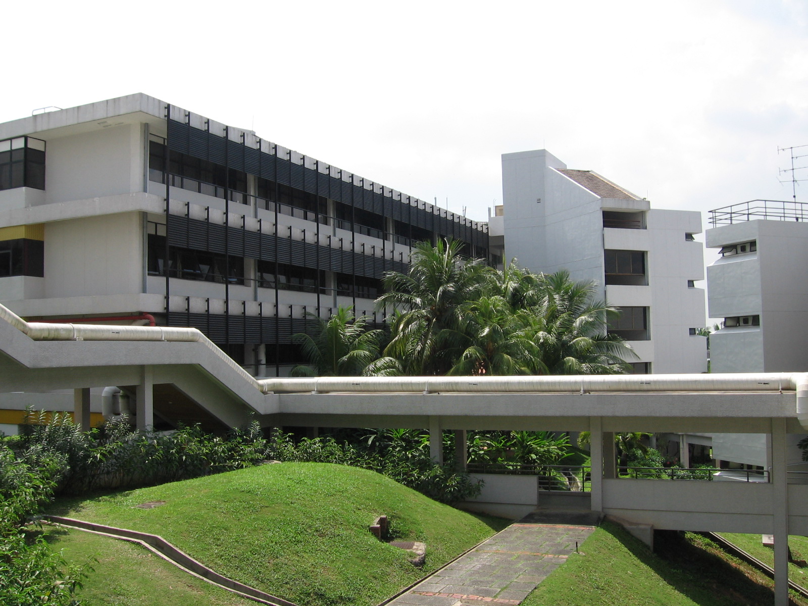 新加坡国立大学 新加坡国立大学留学费用
