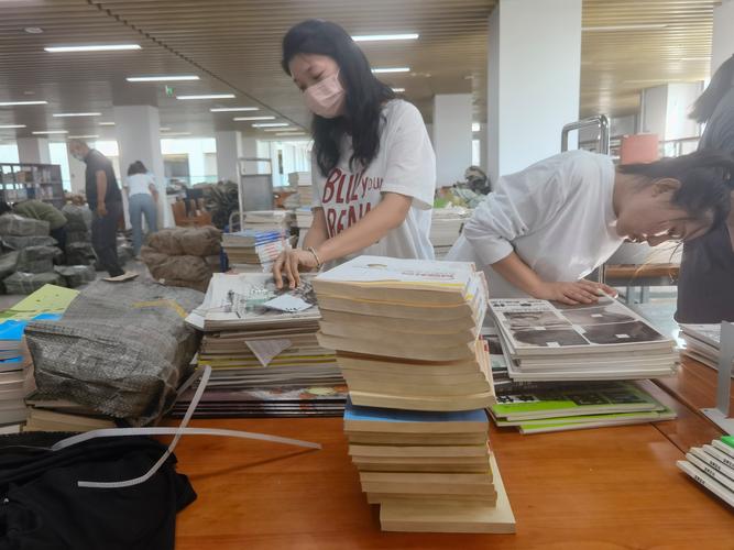 匈牙利罗兰大学热门专业推荐
