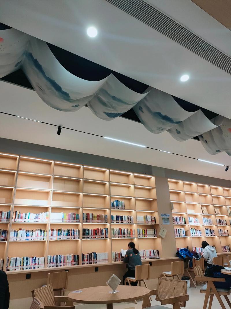 江博出国留学(江博士成立于什么时候)