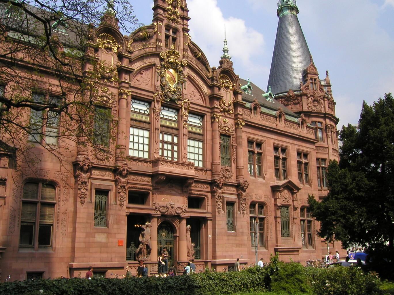 德国大学 德国大学留学费用