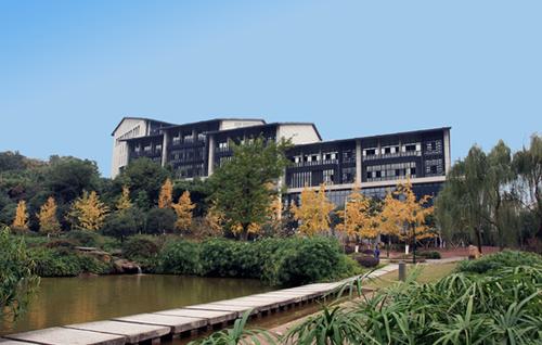 最惨皇后生前被婆婆慈禧逼死 死后遭盗贼剖尸