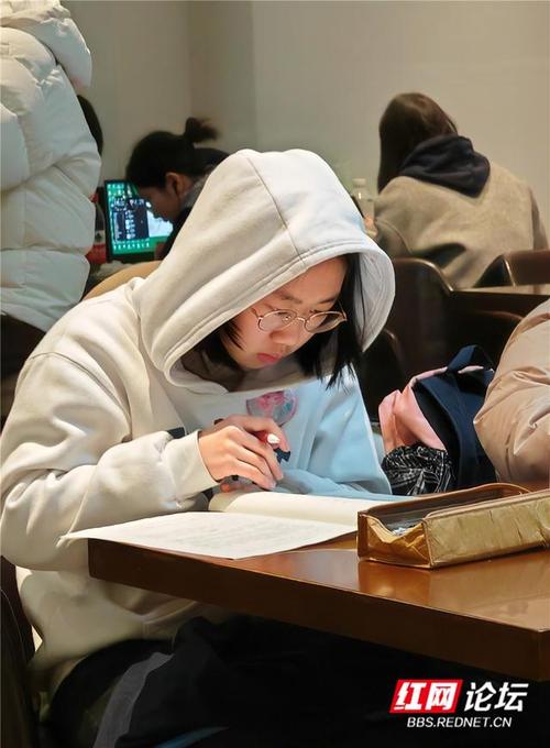 星辰大海演员表麦克 星辰大海mv导演