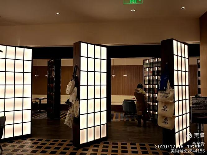 零下15℃敦煌雪景 沙漠瞬间成水墨长卷奇观