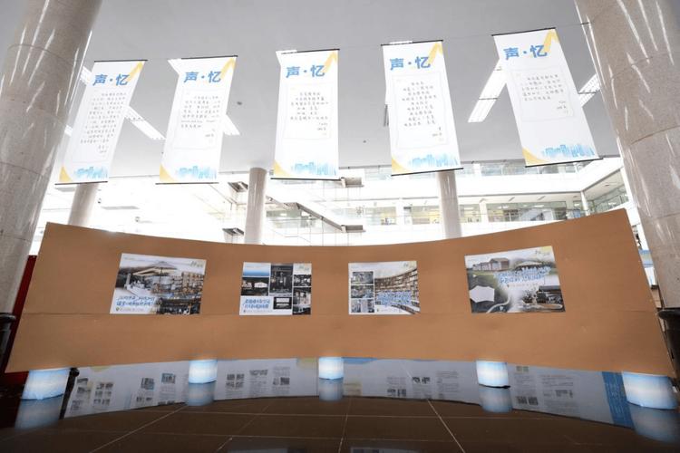 猴子打输了逃狮子园 猴子拿棍子打狮子的图片赢了猴王 输了猴亡 猴子打输了逃狮子园 猴子拿棍子打狮子的图片赢了猴王 输了猴亡