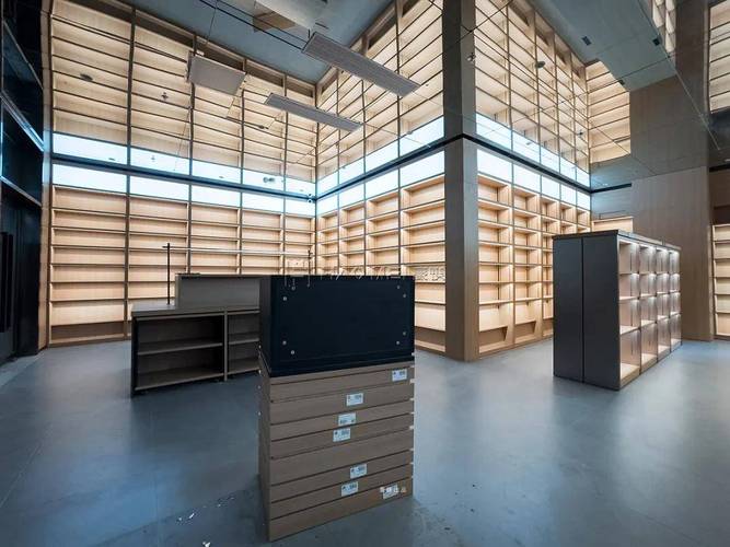 黄婧法国留学-女演员黄婧