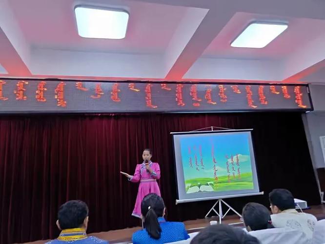 赵文卓大女儿出国留学