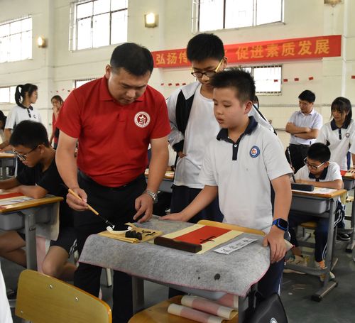 为什么新加坡的教育，位居全球领先地位