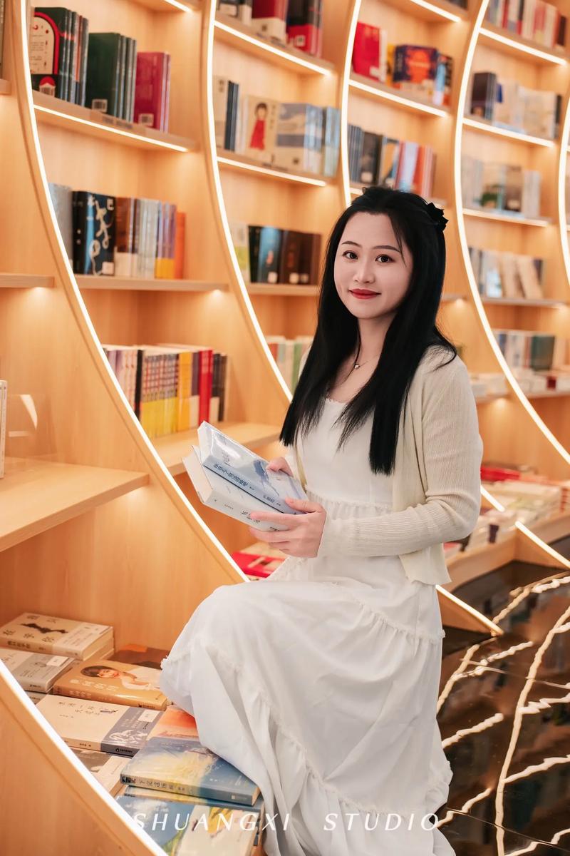 童谣老公有孩子吗、童谣老公几岁