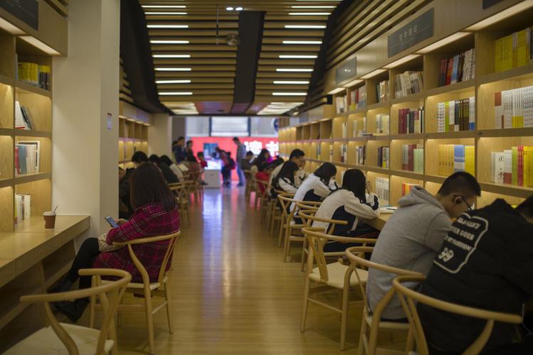 加拿大留学可以打工，你知道吗？