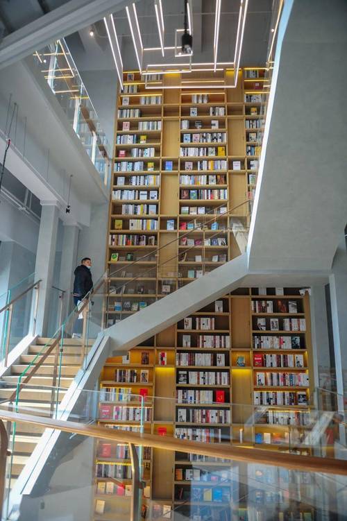 灵魂发问，意大利留学国内是否要学习意