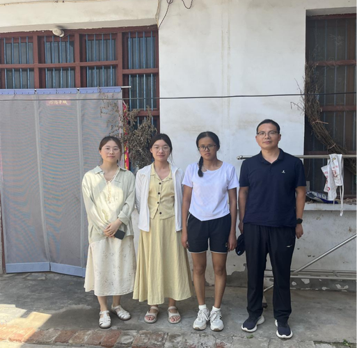 什么动物是睁一只眼闭一只眼