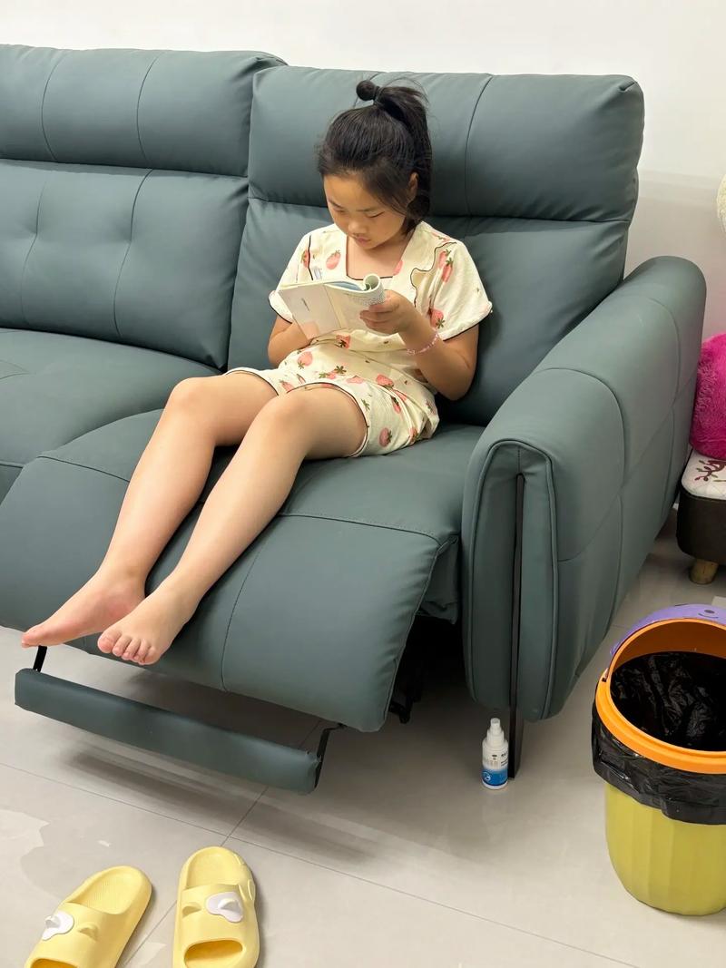 在西班牙名校专升硕，仅用1年学历一步到位!