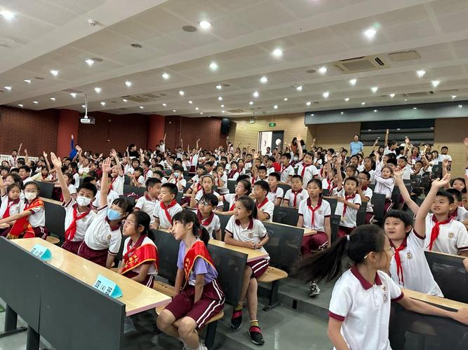 英国研究生留学条件和费用 英国研究生留学条件和费用