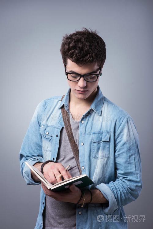 出国留学张亮 中国留学生王亮