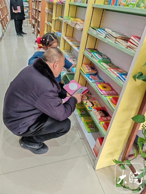 吴克群不满何超莲被诋毁