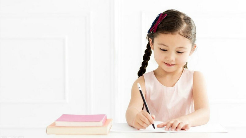 日本一钢铁厂发生爆炸并引发火灾 每道工序都关乎生命