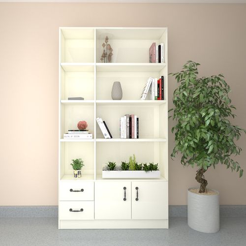 许褚的实力如何？为何每次都被张飞打败呢？