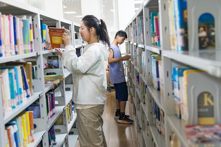 留学生拿身份-留学身份证要留在国内吗