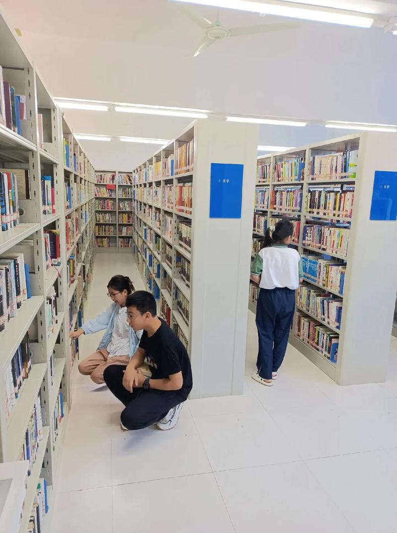 走进美国伯克利语言学系