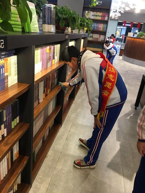 英国硕士申请可以接受非本科学历吗