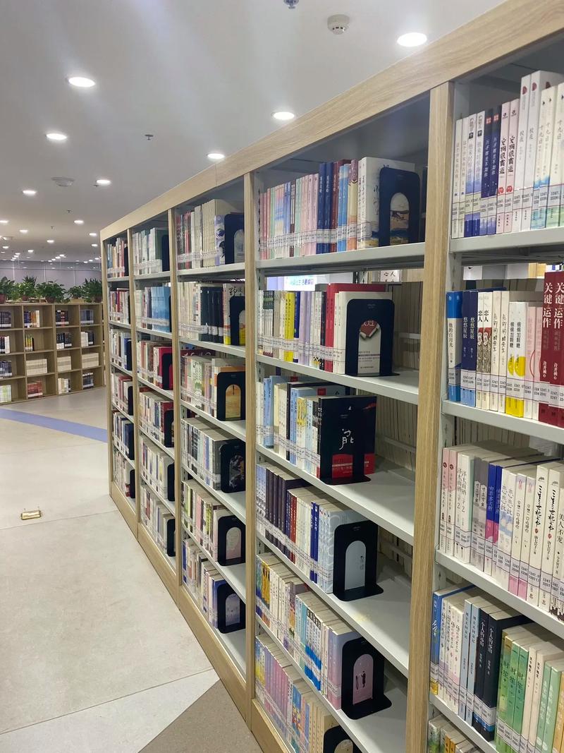 符合哪些条件可以在法国就业呢？