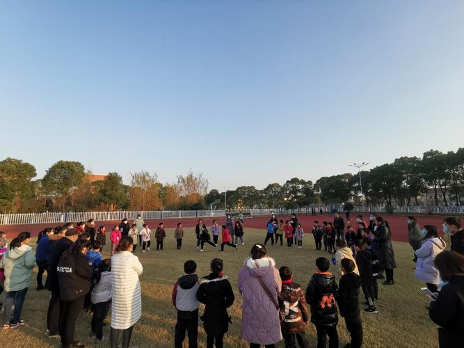 方子匀留学(方子怡简介)