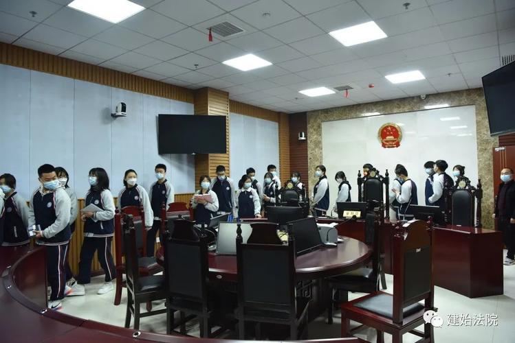 两年以上基层工作经历