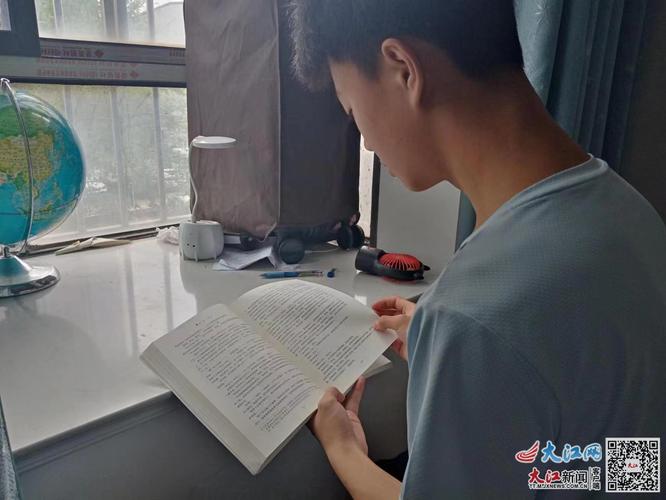 携程出国留学资金_携程 留学生