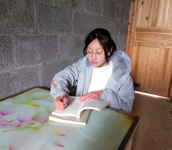 黄晓明个人资料血型 黄晓明血型星座