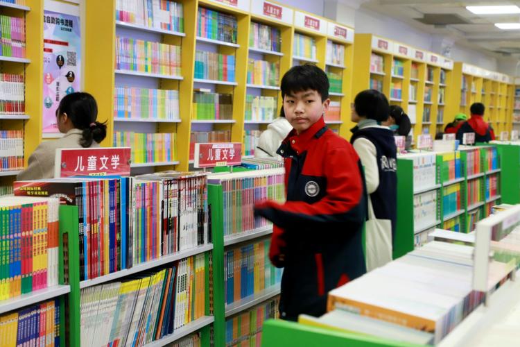 秦始皇为什么会葬在骊山呢？