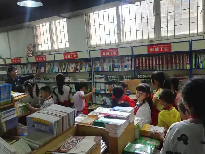 日本哪些大学的毕业生选择了空乘职业