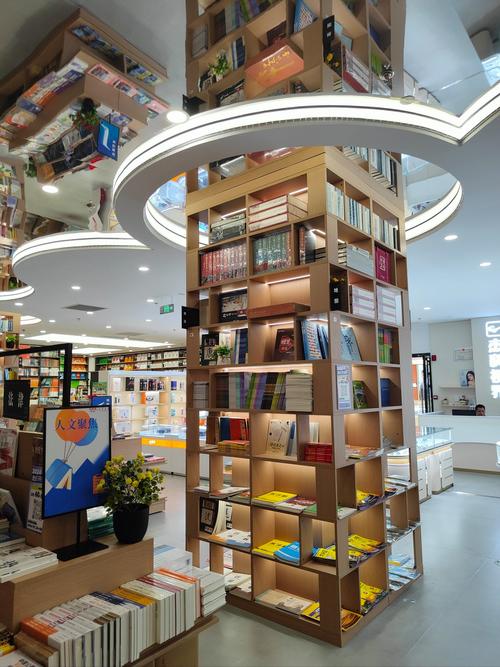 詹姆斯老了(詹姆斯怎么不老)