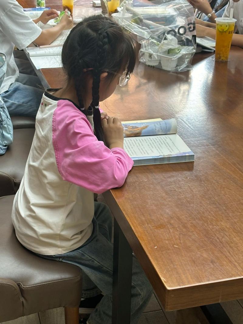 留学生刘鈅 留学生刘鈅回国被抓吗