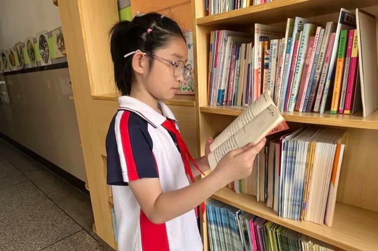 杨以琳留学_杨伊琳现在