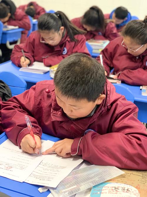 何炅音乐不断歌友会 何炅乐队