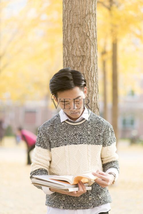 建军大业演员表李现(建军大业李现剧照)