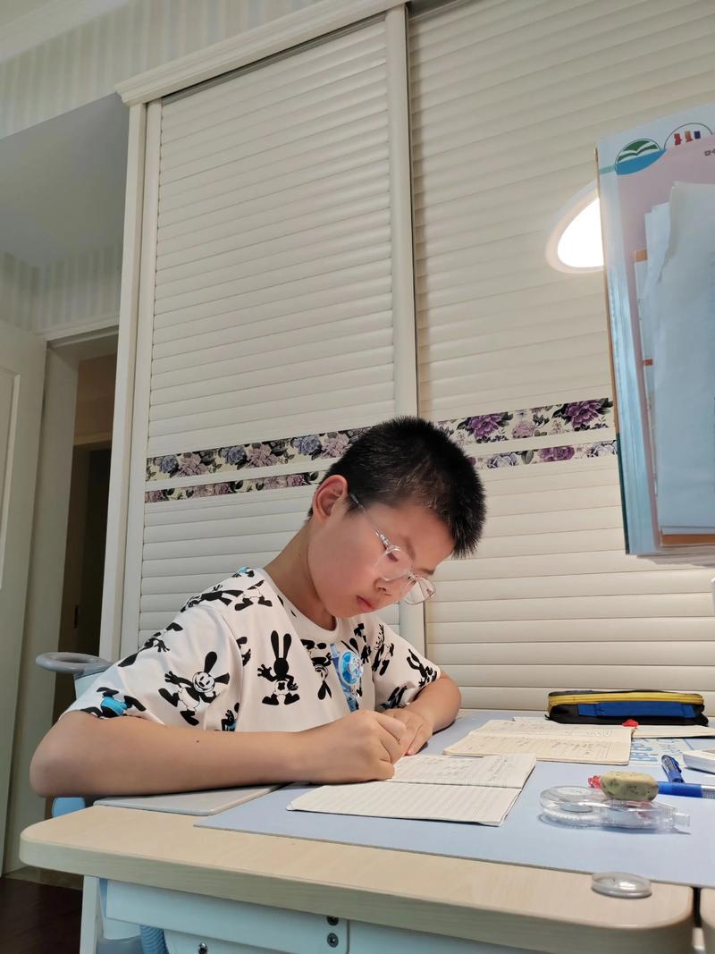 留学饮水机(大学饮水机多少钱)