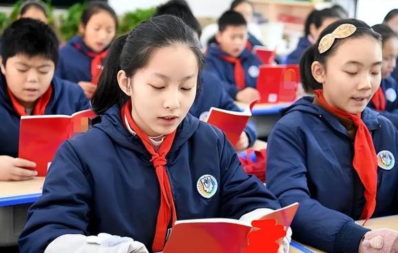 一期快乐大本营 一期快乐大本营周雨彤搭档 一期快乐大本营 一期快乐大本营周雨彤搭档