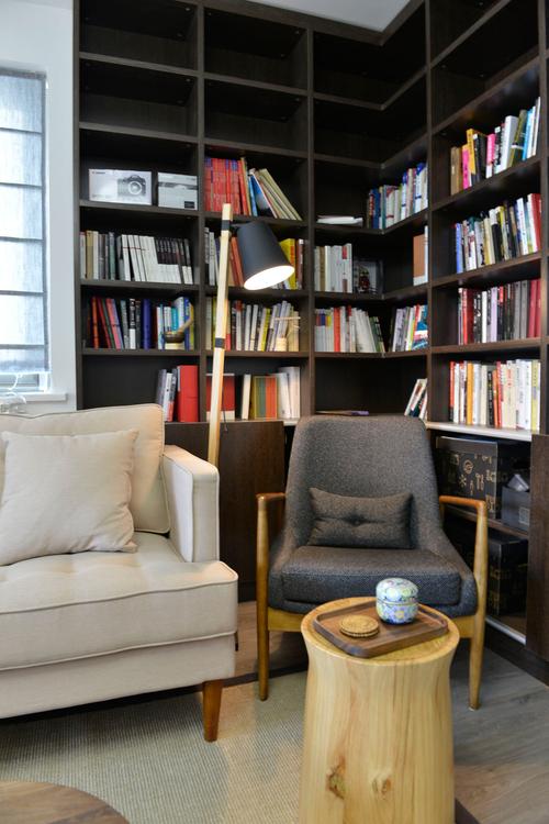 衣品出众，气质高雅：穿衣给人高级感的生肖女生肖 (衣着出众)