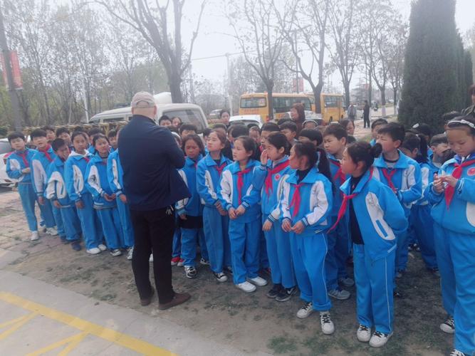 唐诗咏和马国明什么关系 唐诗咏和马国明什么关系