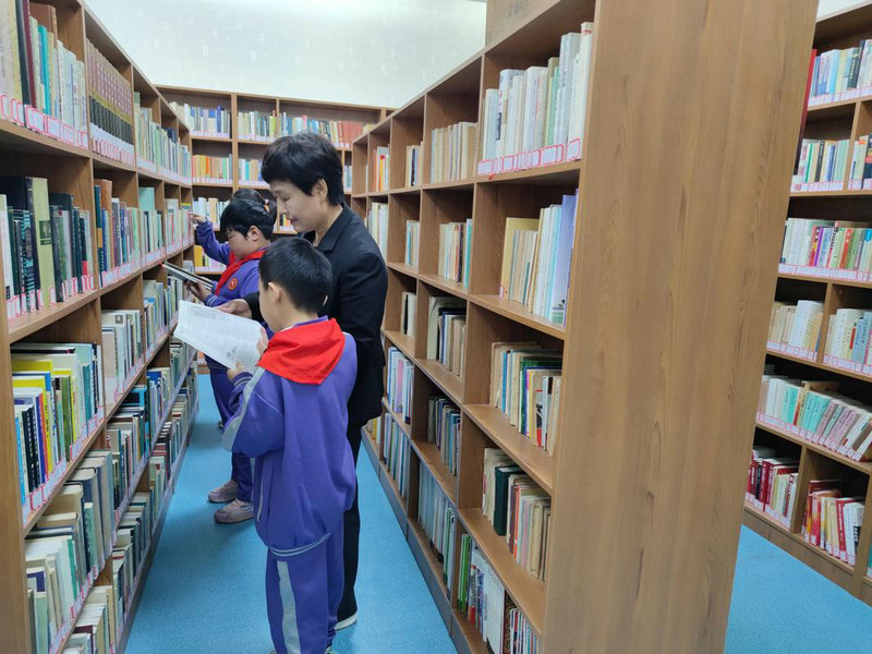 加拿大大温莎市高中 加拿大大温莎市高中