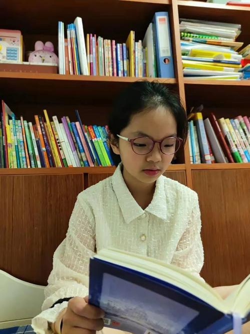 新喜剧之王父亲演员_新喜剧之王父亲演员名单