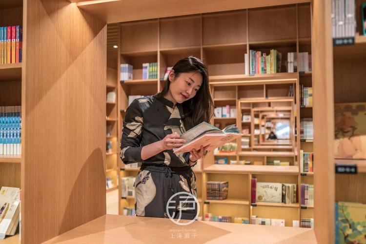 俄罗斯绘画专业院校推荐及作品欣赏(二) 俄罗斯绘画专业院校推荐及作品欣赏(二)