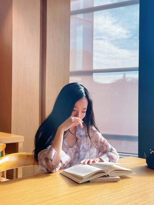 笑傲江湖演员表林青霞版 笑傲江湖演员表林青霞版