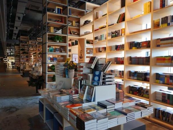 加拿大留学之-中学三大类型