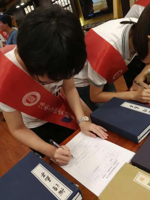 加拿大硕士的研究型与授课型有什么不同? 加拿大硕士的研究型与授课型有什么不同?