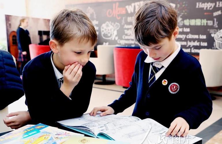 《阿凡达3》今日全国上映 点映及预售总票房突破1亿