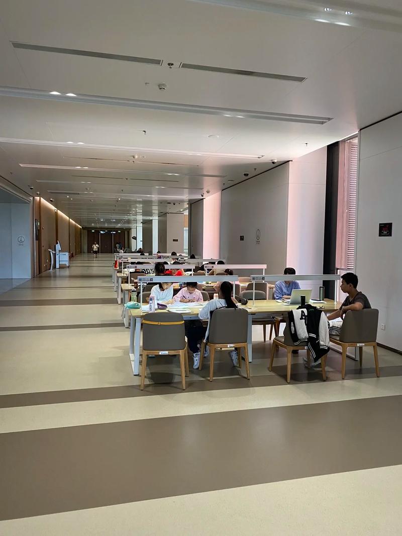 法国留学文书 法国留学文学专业