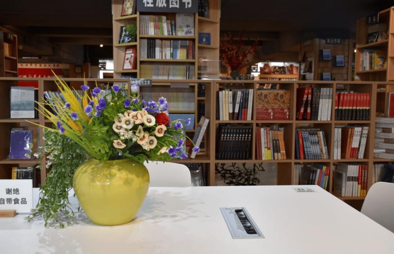 身高158的男明星身高158以下的女星