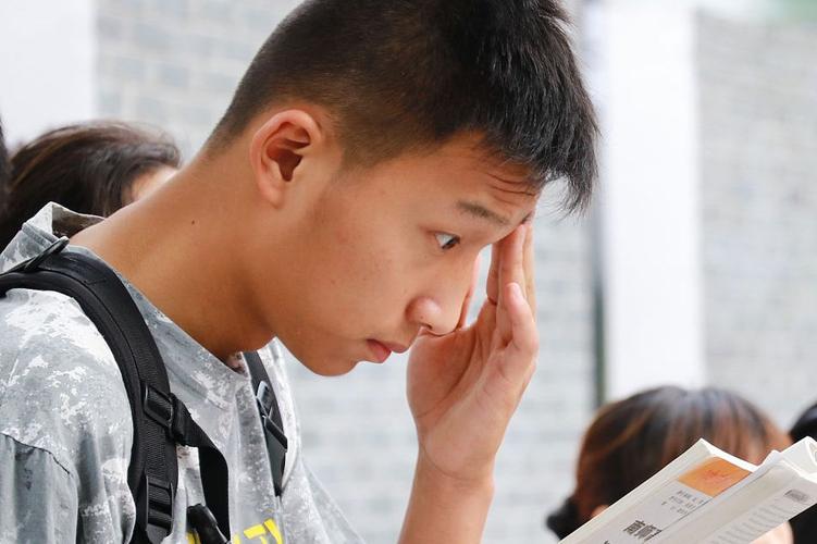 摸金校尉五大防身利器 僵尸为啥怕黑驴蹄子-